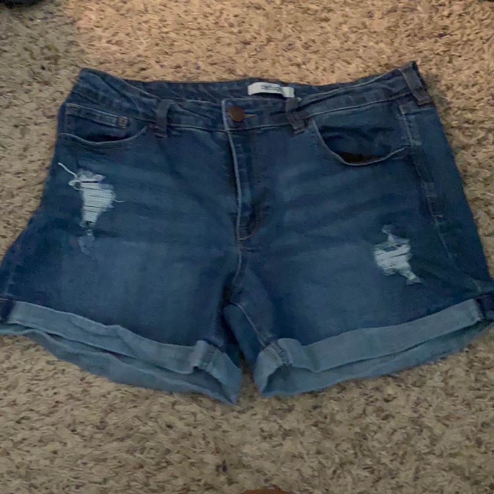 Denim shorts, size 10
